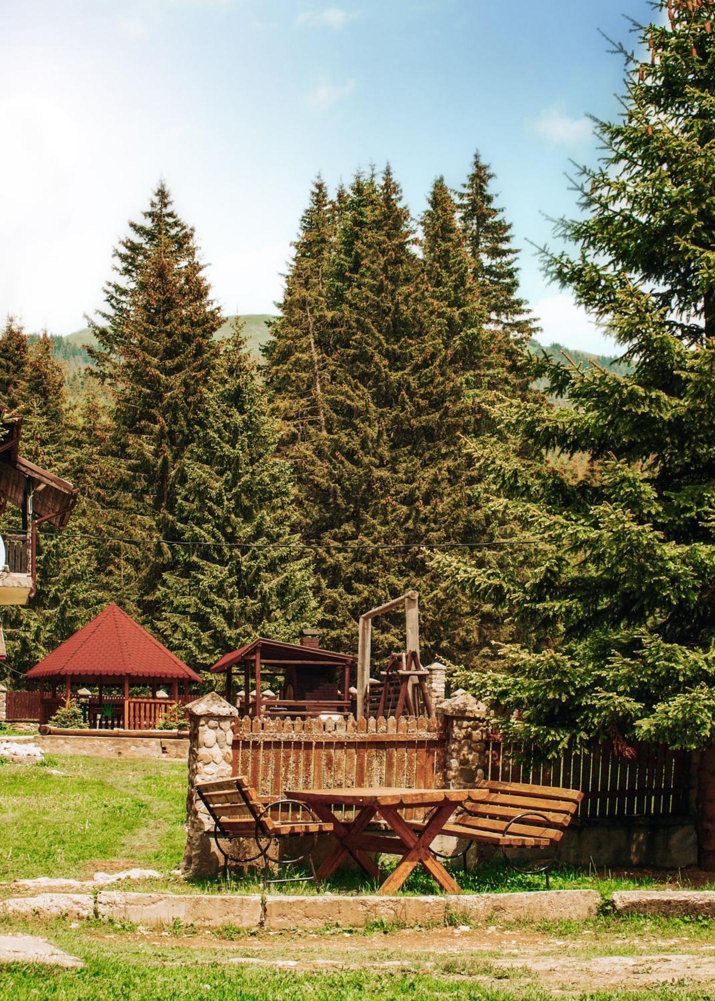 Villa Mounthoff Retreat Moroeni Exterior foto